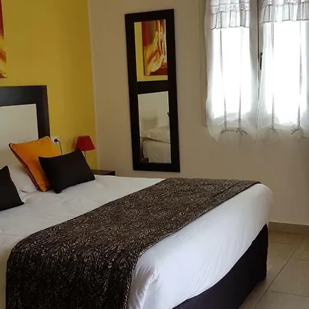 فندق مبيت وإفطار Cyrnea - Adults Only