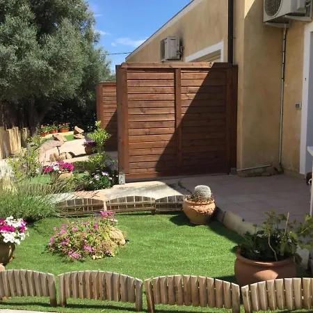 فندق مبيت وإفطار Cyrnea - Adults Only