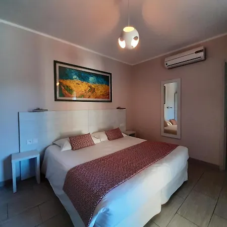 Cyrnea - Adults Only *