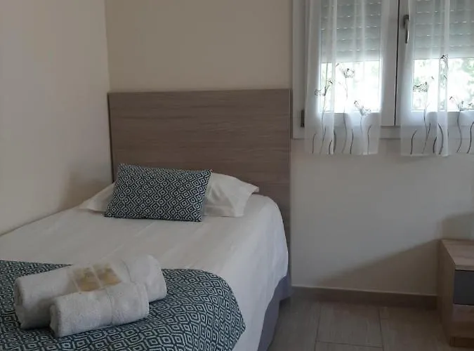 Cyrnea - Adults Only Frühstückspension