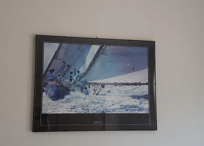 Cyrnea - Adults Only Frühstückspension