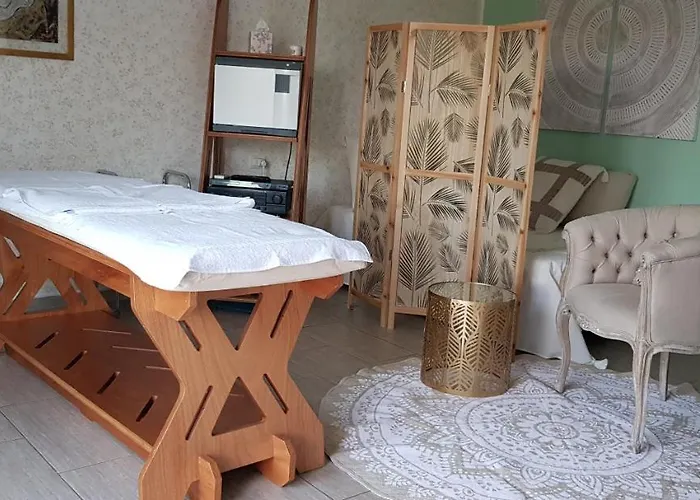 Frühstückspension Cyrnea - Adults Only *